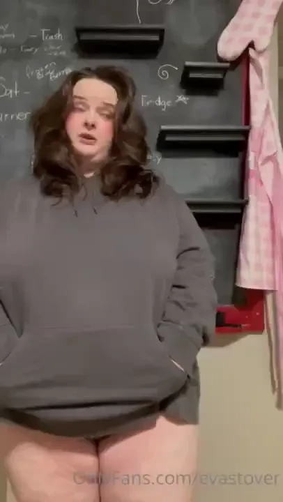 A lil tummy for you guys 