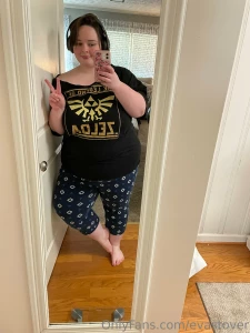 This is the outfit i told myself i d clean the house in i swear i m