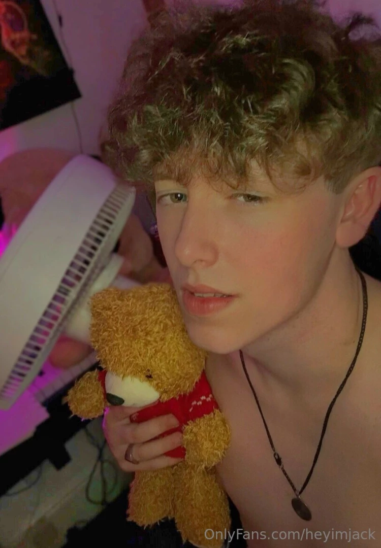 Go check out my cute uk twink friend james he s so cute and has sex 