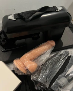 My fucking machine has arrivedddddddddd