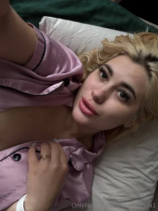 Morning photos are hot or cute for you