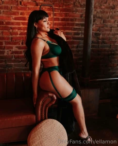 Seducing you from afar