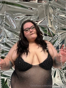 Help my slutty friend princessjaexfree celebrate her birthday this