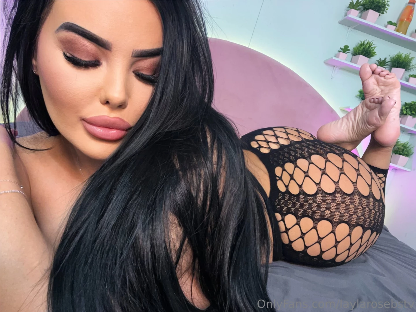 Send me a dick pic if youre horny right now 