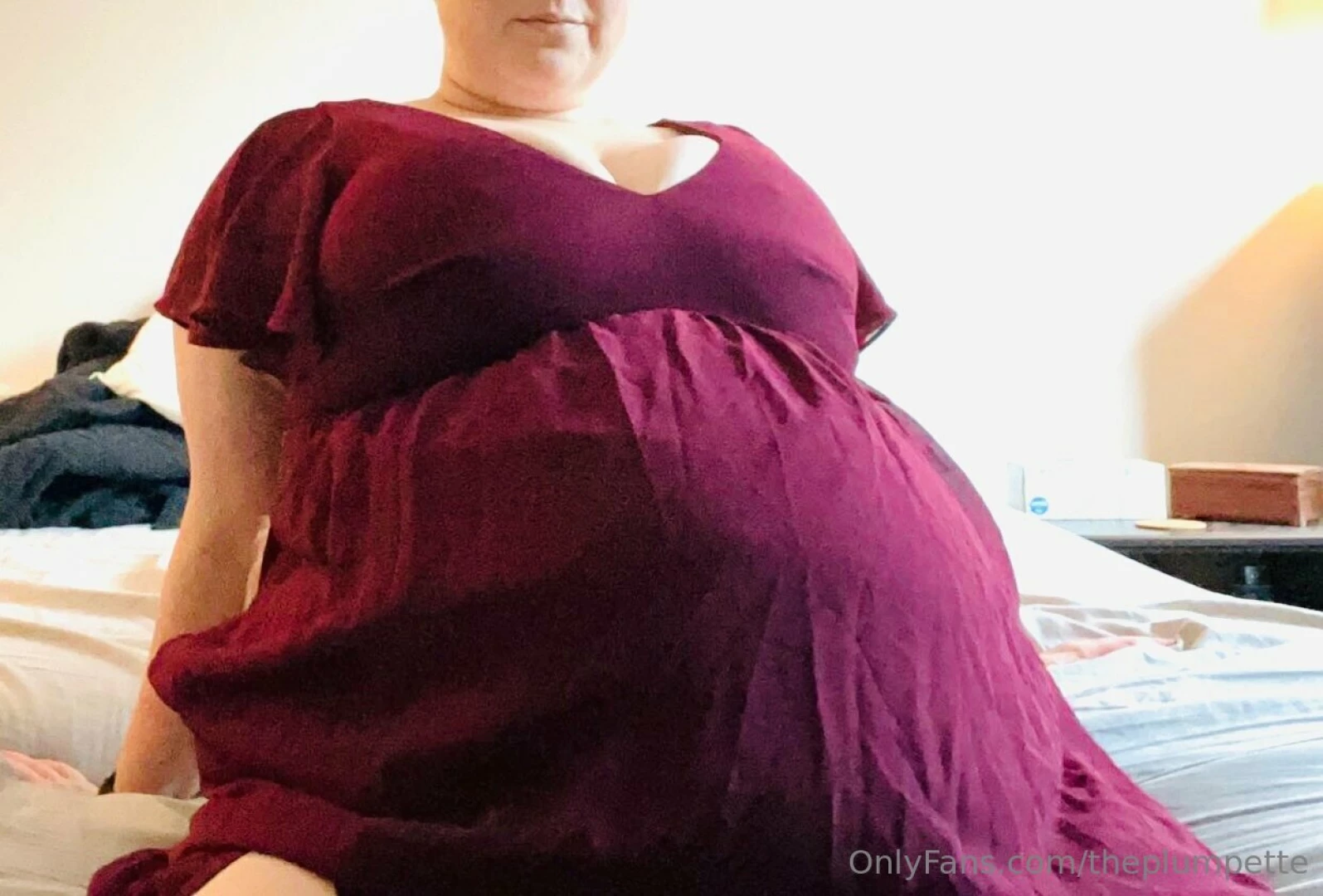 theplumpette - I love how my belly is sitting in my lap here this dress really 