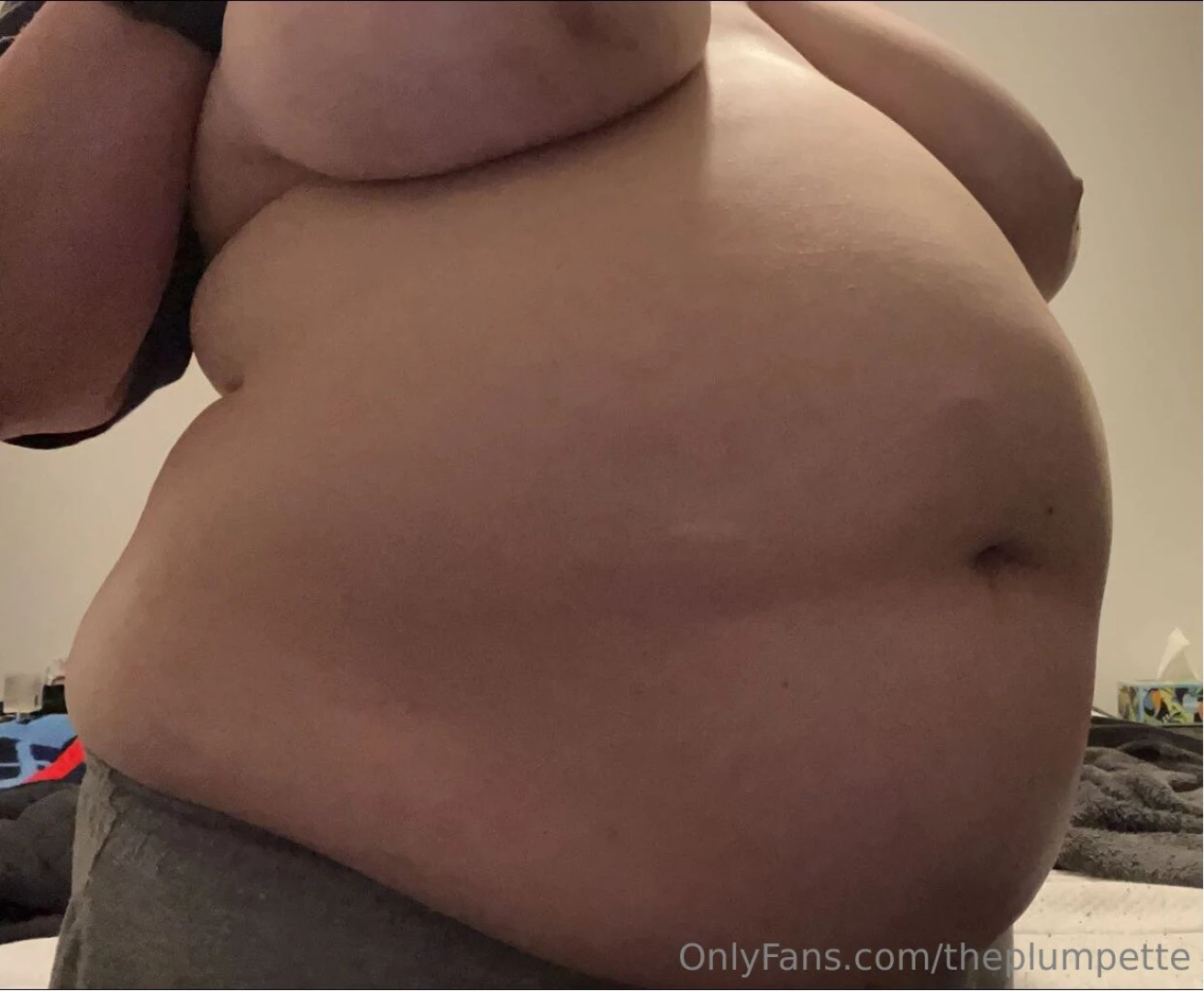 I got so stuffed the top of my belly is shiny 