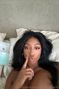 Can u keep a little secret