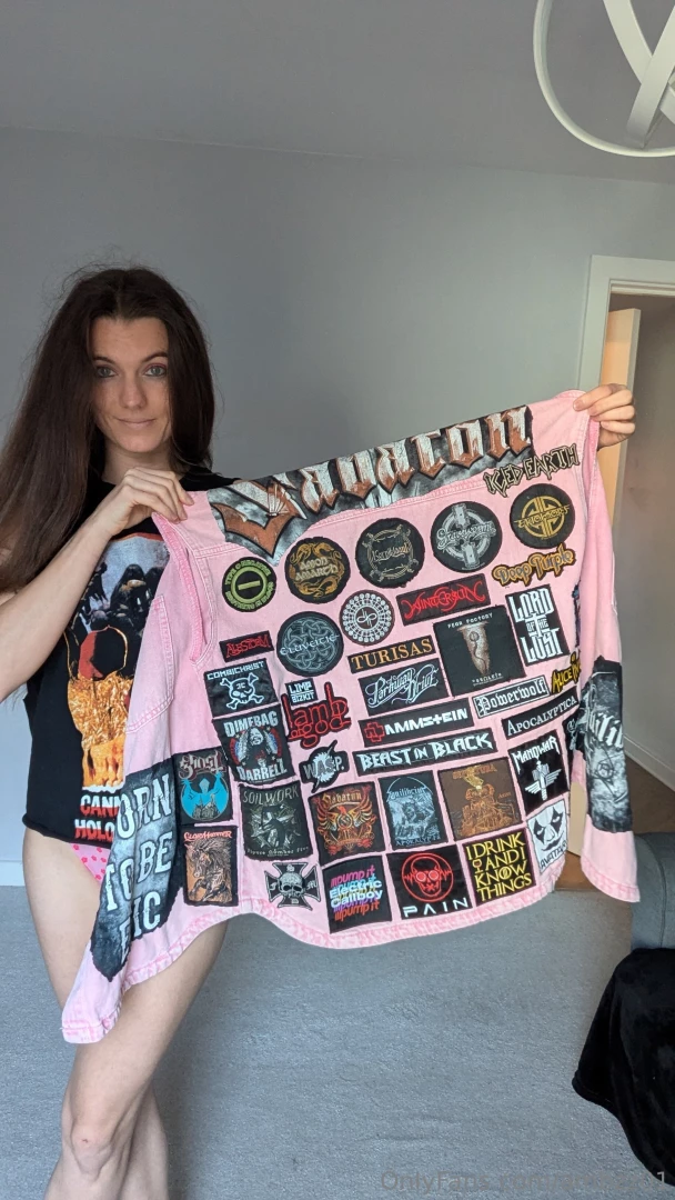 Another creation of mine i love a lot of different genres of metal so 