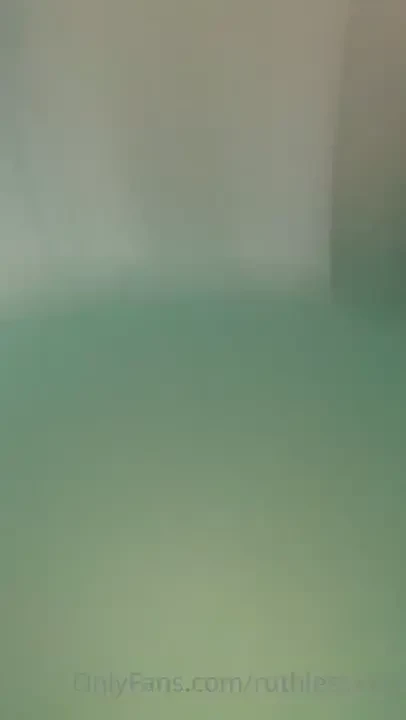 Full vid roxi gobbles on my stick till i bust on her face like this if part 1 