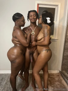 Threw a pool party amp met 2 beautiful queens jamie pie amp pretty