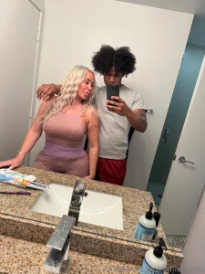 Uptown been hiding she finally pulled up on me and put that fat