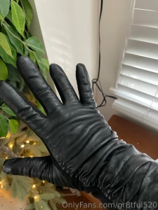 Who doesnt love leather