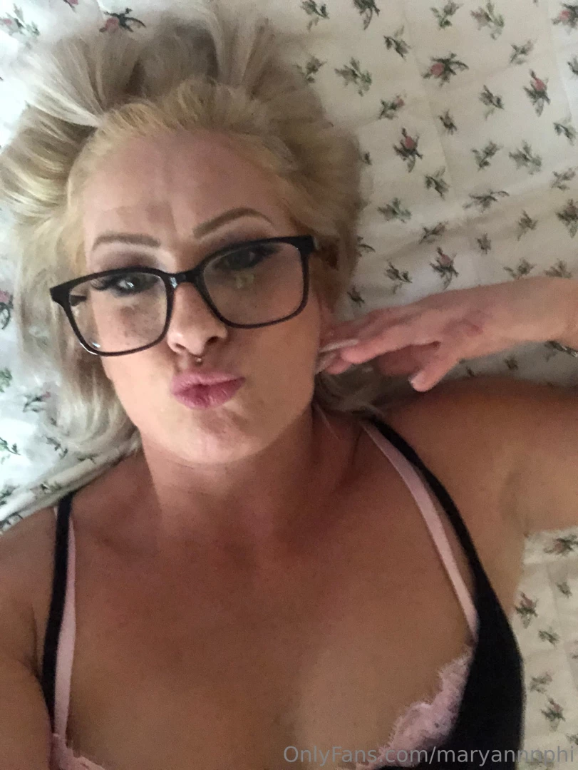 Part 2 of my staycation sooooo gooood enjoy kisses marchmadness part 1 