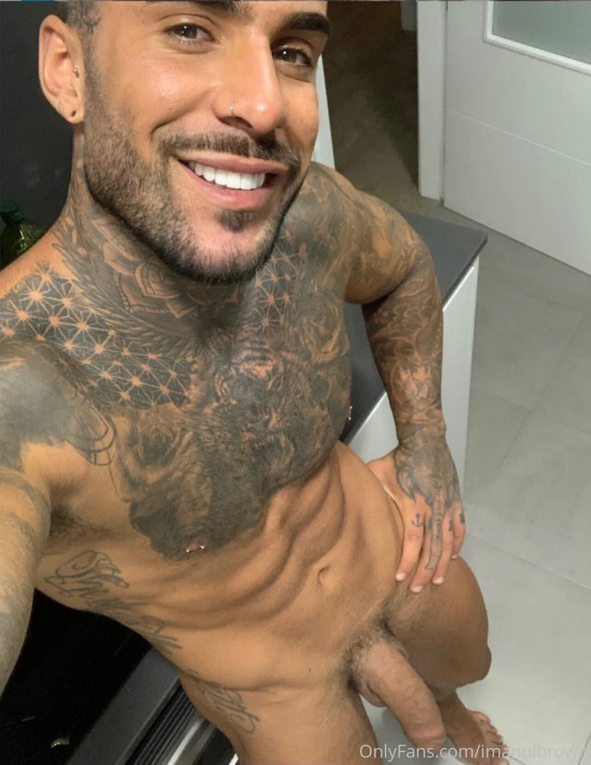 How i look better smile or serious 