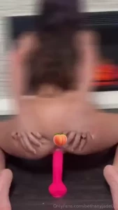 Today i was testing out a new toy video coming tonight in dms and i