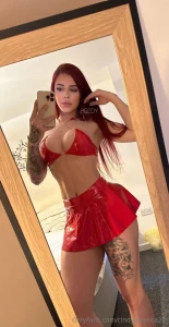 Free julialatronico curvy trans girl with big dick part 1