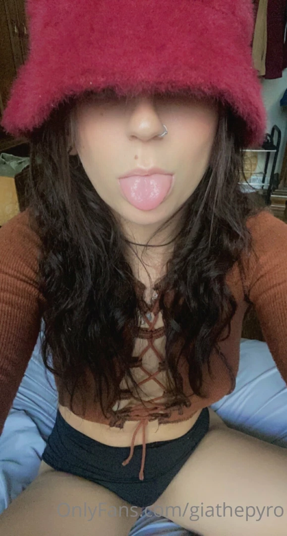 Fav hat lol i know it s not spicy content but my hat needed it s 