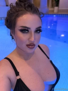 It s my birthday this weekend why don t you give me the gift i really