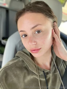 No makeup pic