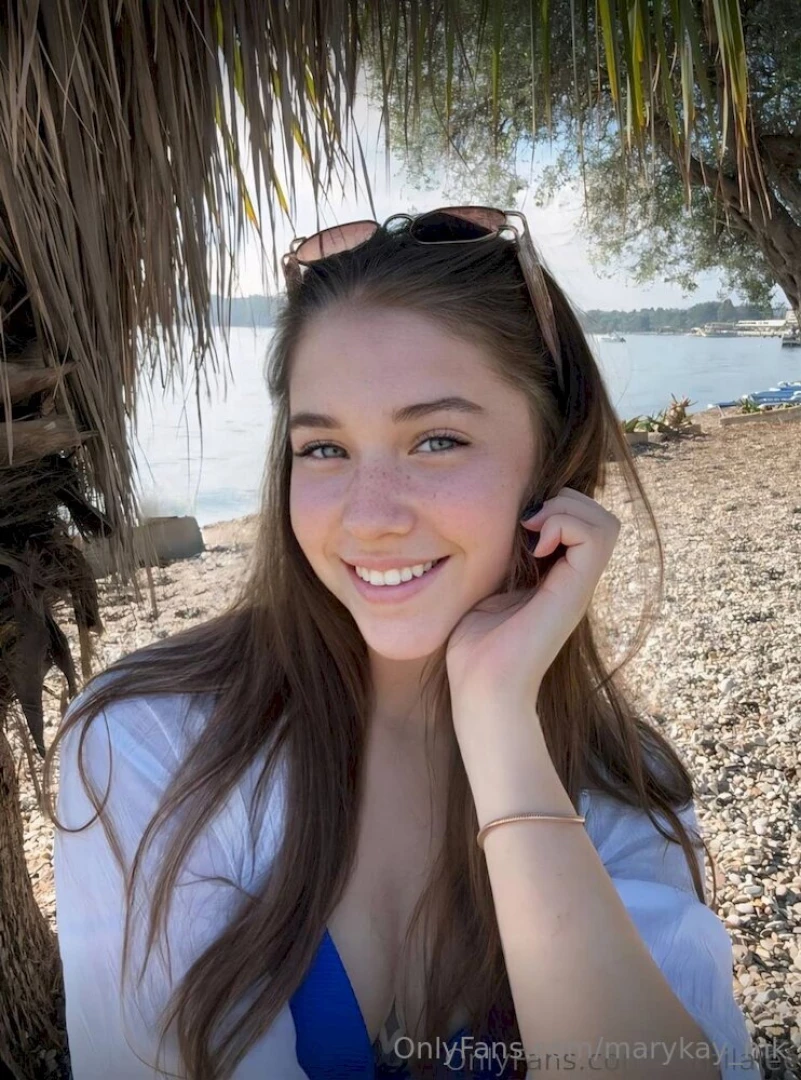 Stop scrolling kamilalee kamilalee kamilalee her wet pussy is waiting part 494 