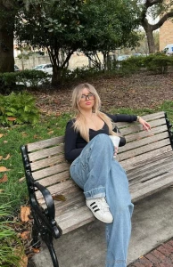 Tell me im ur favorite