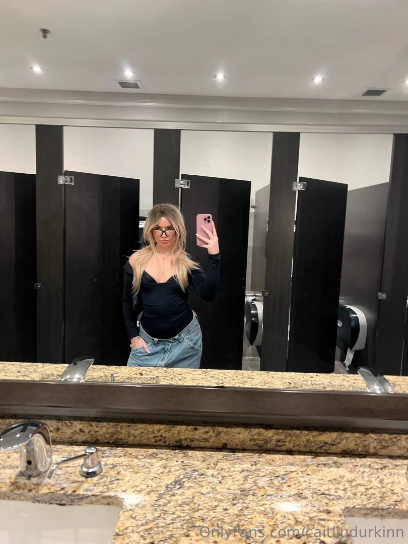 Mirror selfie part 99 