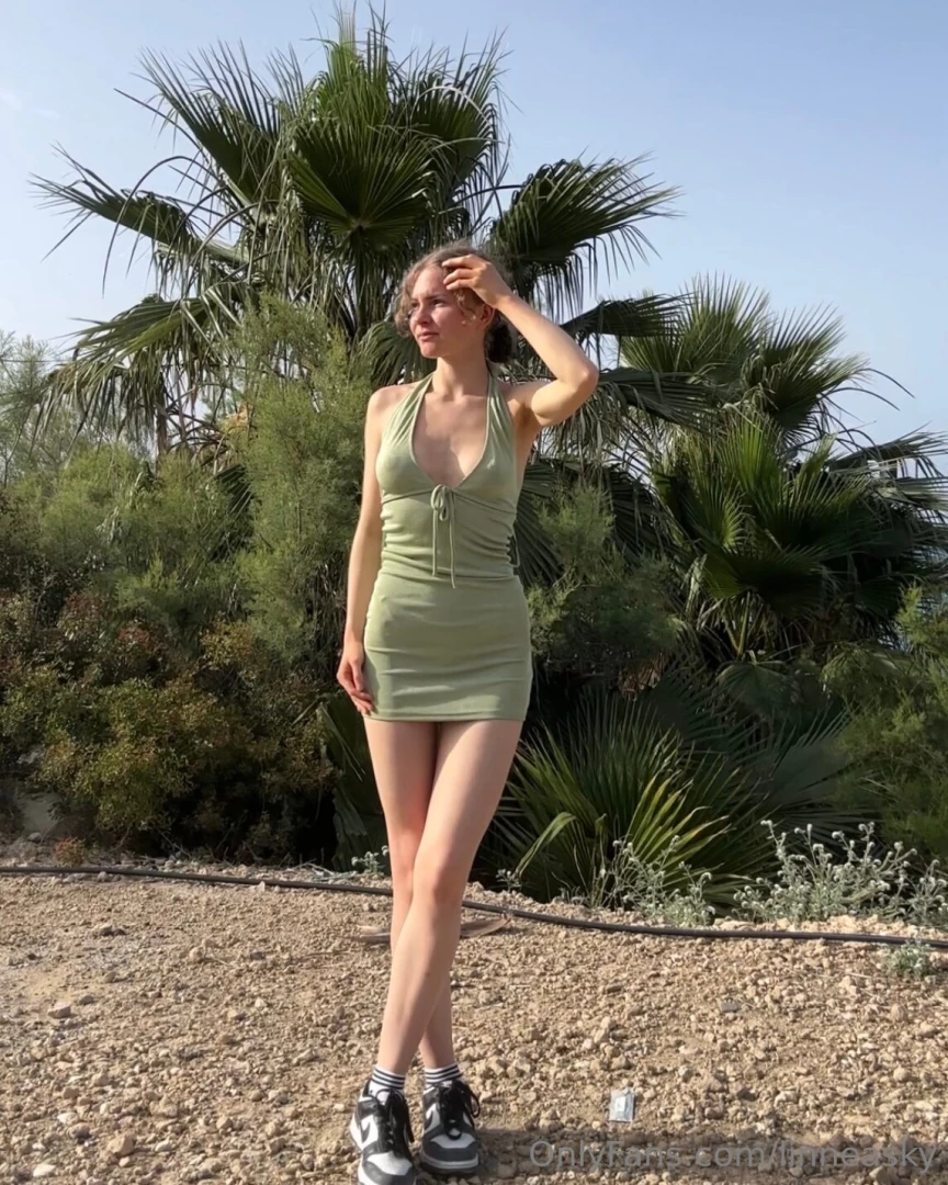 Want to see what it looks like without the dress enough likes and i ll 