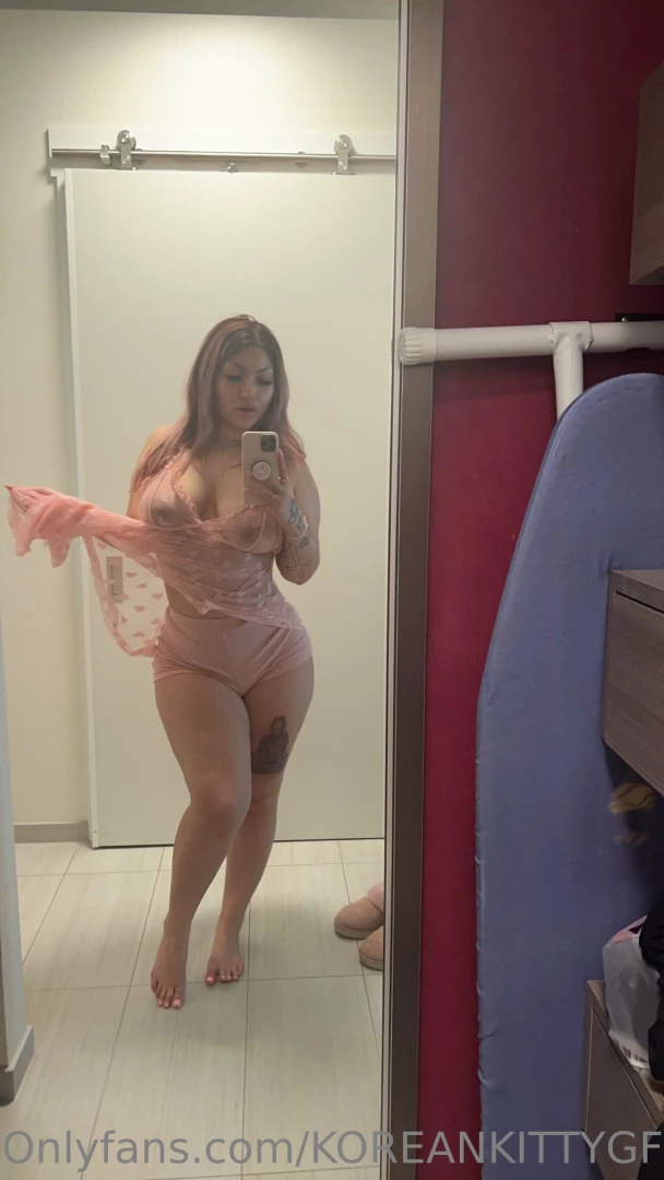 Who wants to fuck me in the mirror part 1 