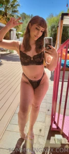 On wednesday s you hump your hand for mommy tommy