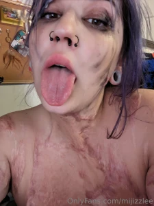 Love to mess up my make-up part 3