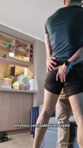 Primer v deo completo de esta noche 27min este loco es de esos que te