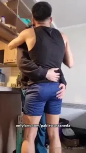 V deo completo 45min con un chico guapo y con mucho aguante para