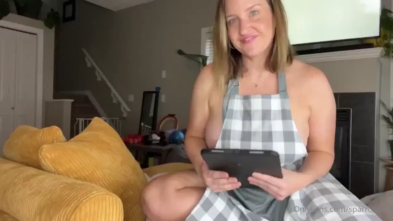 I love getting fucked in this apron 