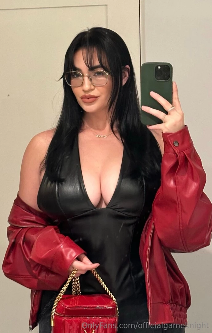 Dinner drinks and i ll be the dessert 