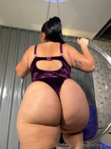 Your generosity makes me feel naughty leave a tip and i ll show you