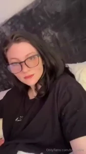 Who s going to bring me breakfast in bed