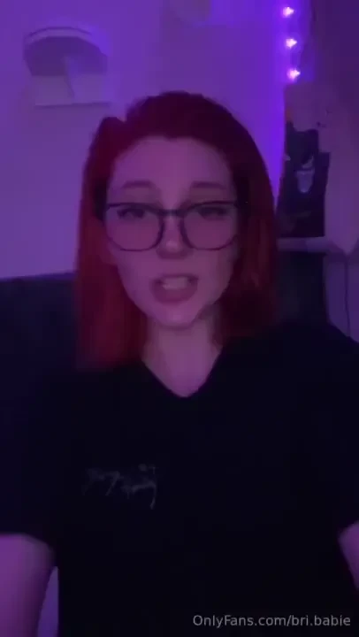 Do you like my black shirt or should i wear white more often 