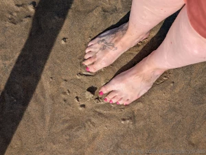 I love the beach xx part 1