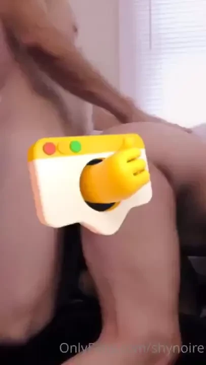 Ohhhhh yes fuk me from behind daddy i luv it when u bend me over the 