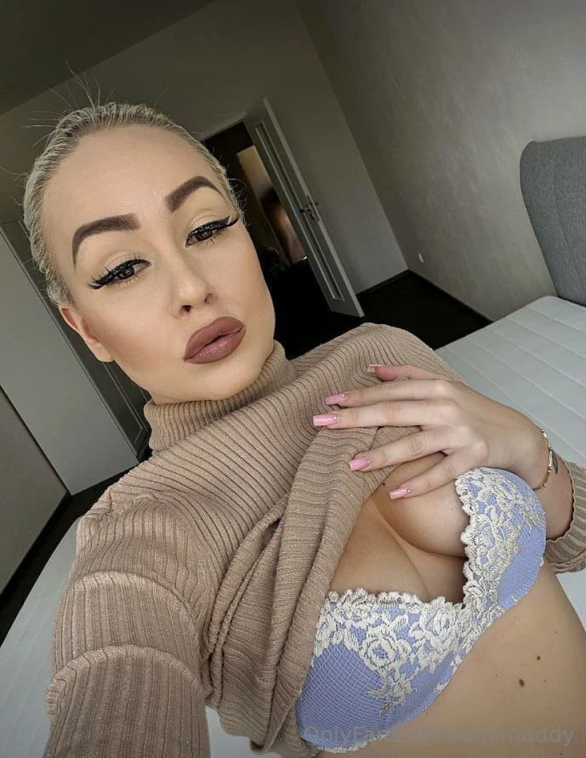 Candyylovee99 candyylovee99 i have a surprise for you everything you part 2 