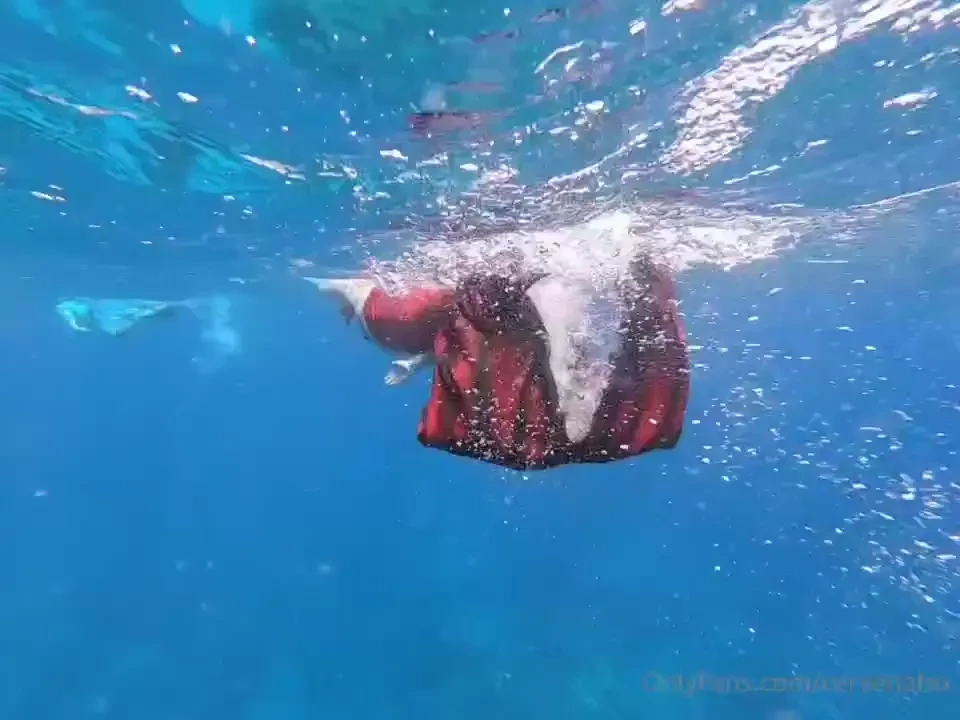 Mermaid love my first time swimming like a mermaid in the ocean and i 