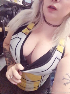 Y all i ve been working non-stop after my little birthday vacation but