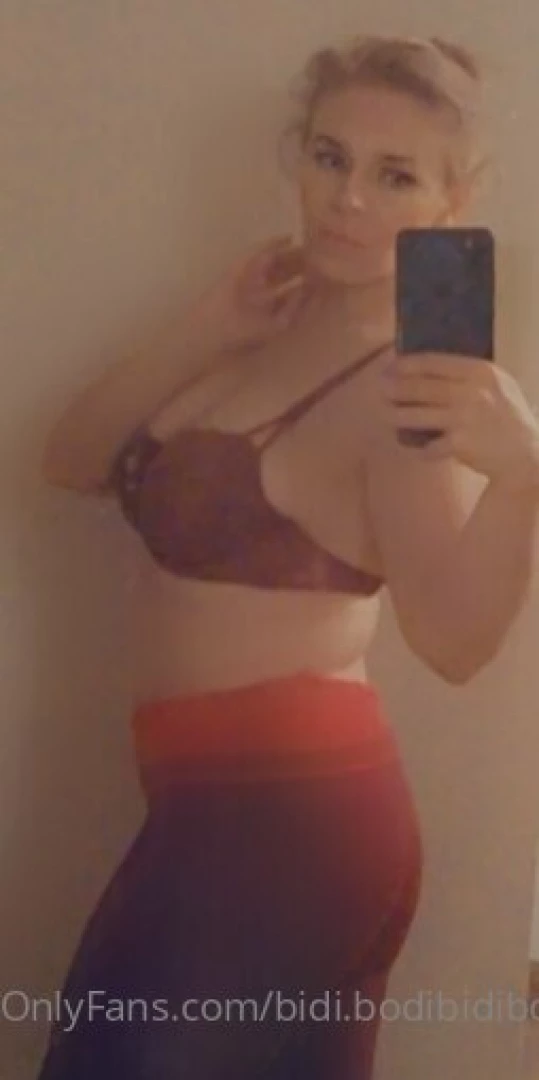 Oh just a lil update on losing weight and getting in shape xoxo 