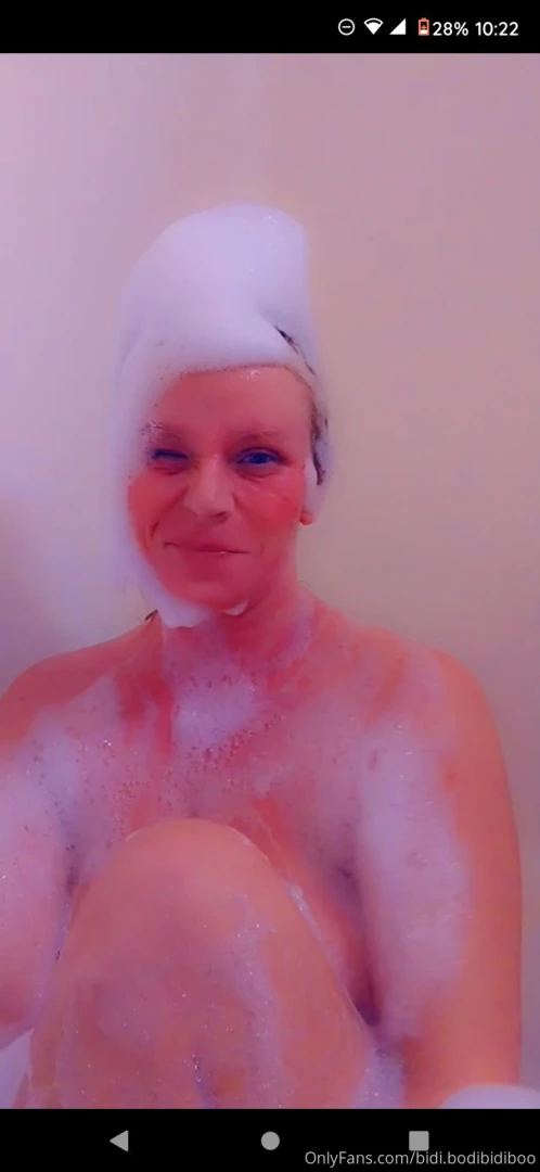 Sneak peak at some bloopers new bath time pics and vids dropping later part 1 