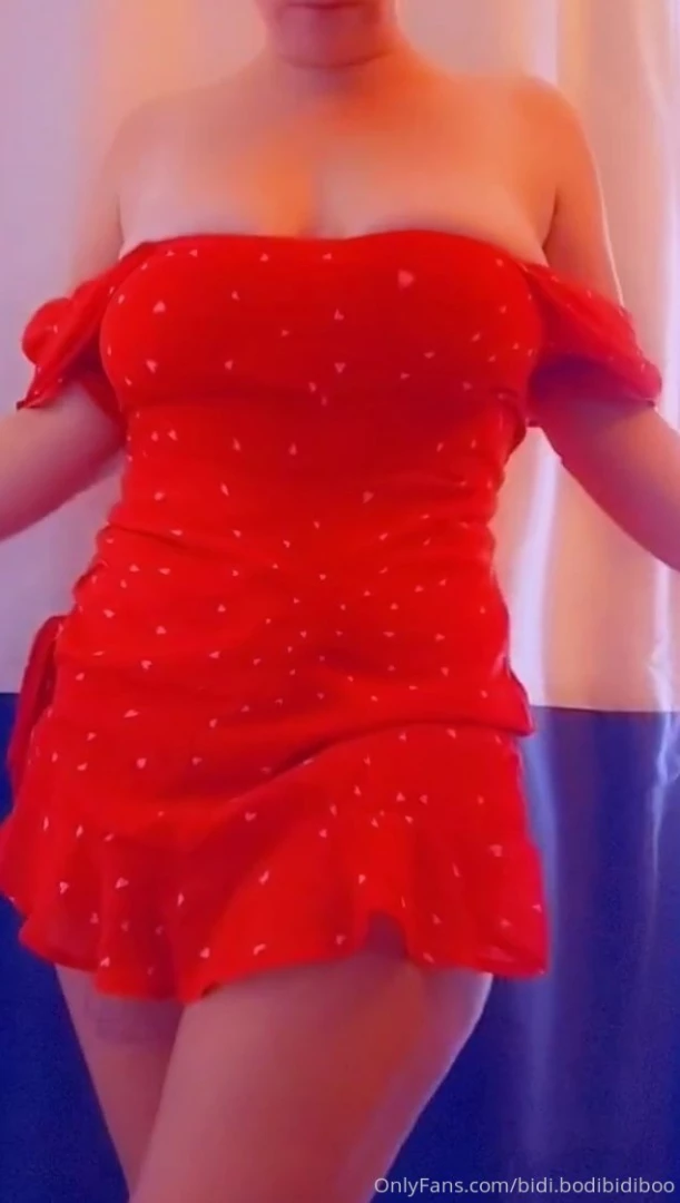 New dress omg i own a dress i m available to crash high school 