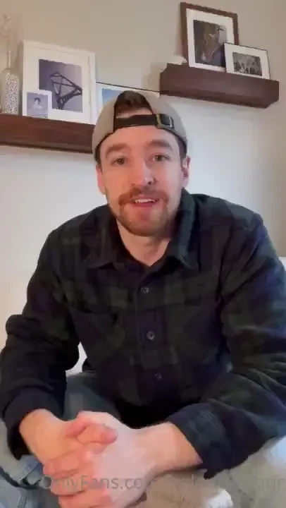 My very first q amp a i decided to answer some really important 