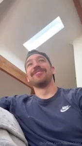At the end of the day i m just a dumb himbo slut with a huge pussy and