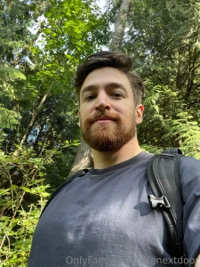 I loved opening up my pussy outside definitely something i want to