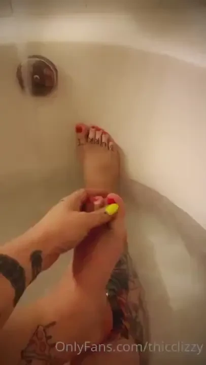 Finally got that mani pedi and my finger and toes lookin awfully part 1 