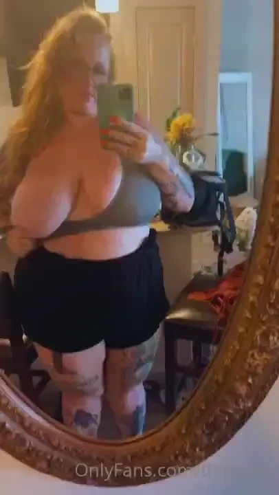 When you get distracted by everything when you work at home 